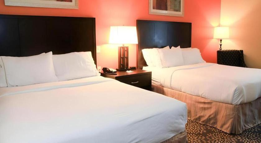 Holiday Inn Express Hotel & Suites Grand Island By Ihg Luaran gambar