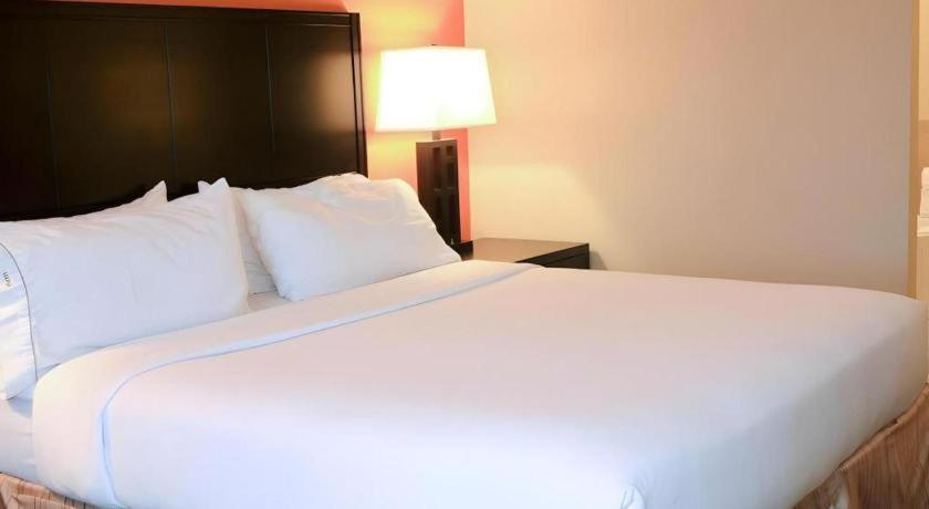 Holiday Inn Express Hotel & Suites Grand Island By Ihg Luaran gambar